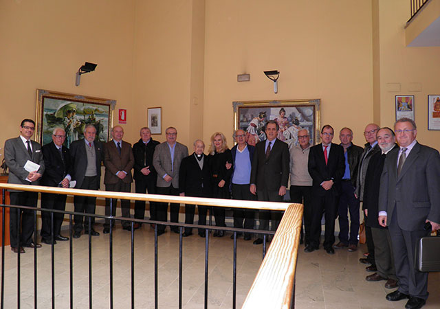 Foto de grup de la IV Jornada d'Acadèmics Corresponents (foto: Javier Marco Tatay) Foto de grup de la IV Jornada d'Acadèmics Corresponents (foto: Javier Marco Tatay)