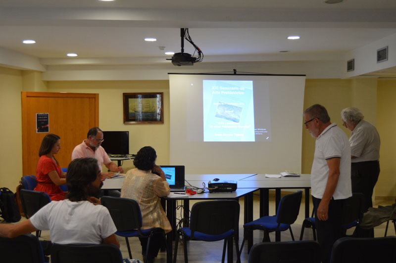 XXI Seminario de Arte prehistórico XXI Seminario de Arte prehistórico